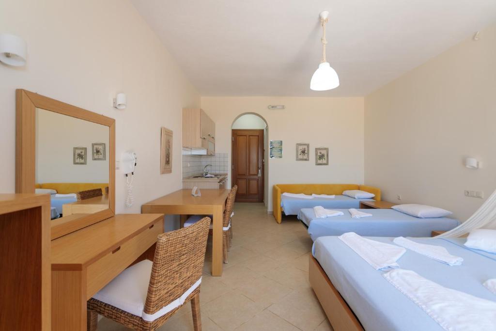 Margaritari Hotel Agia Anna  エクステリア 写真