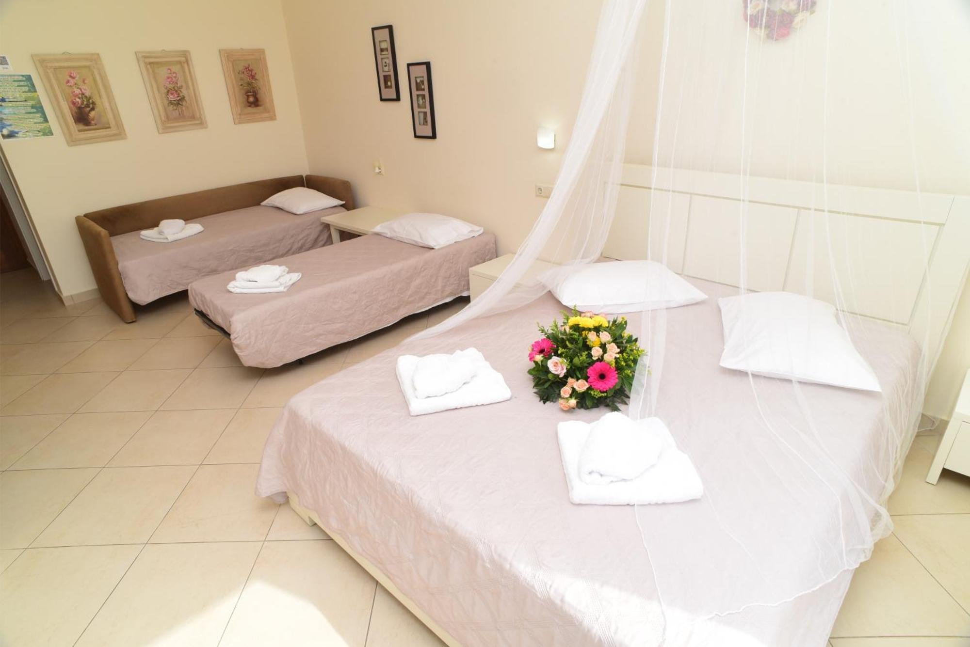 Margaritari Hotel Agia Anna  エクステリア 写真